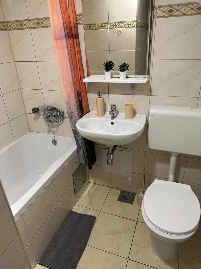 זאגרב Apartman Rose מראה חיצוני תמונה